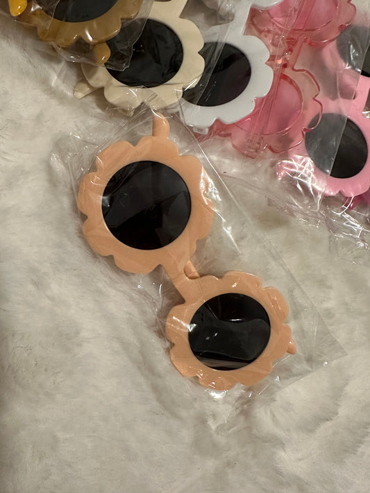 Accessories: Peach Sunglasses